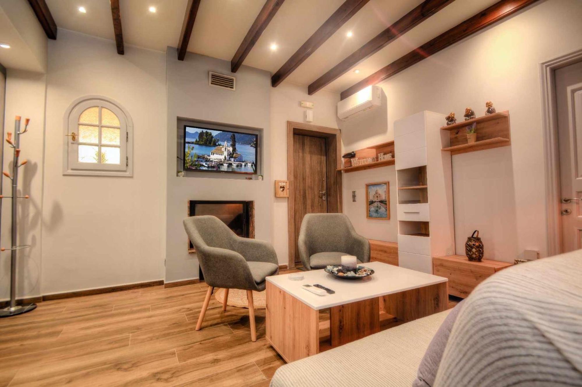Stratos House! Holiday home Alepou